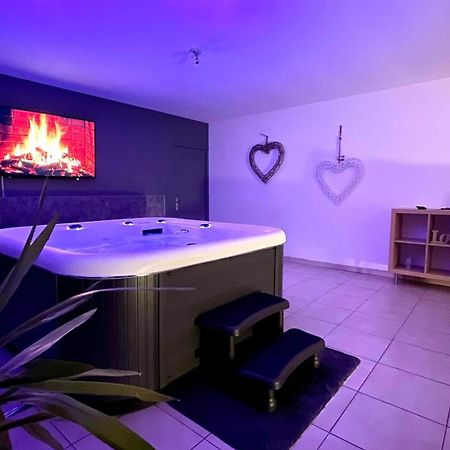 Spa Du Petit Manoir Hebuterne Εξωτερικό φωτογραφία